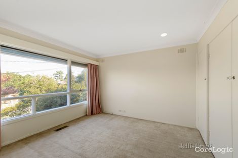 Property photo of 33 Kandanga Grove Bulleen VIC 3105