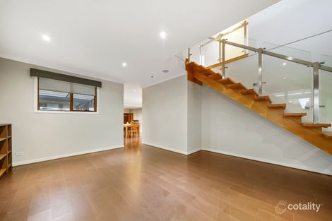 Property photo of 7 Eliburn Drive Cranbourne East VIC 3977
