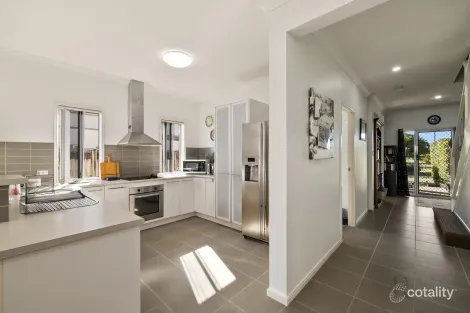 Property photo of 9 Eaton Street Sippy Downs QLD 4556