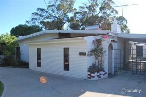 40 Regan St, Rockingham, WA 6168