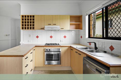 Property photo of 35 Andrews Street Cannon Hill QLD 4170