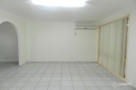 Property photo of 5 Hillend Place Wakeley NSW 2176