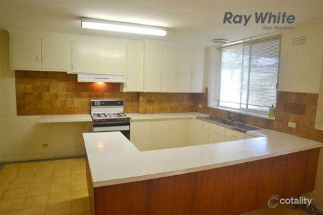 Property photo of 383 Waverley Road Mount Waverley VIC 3149