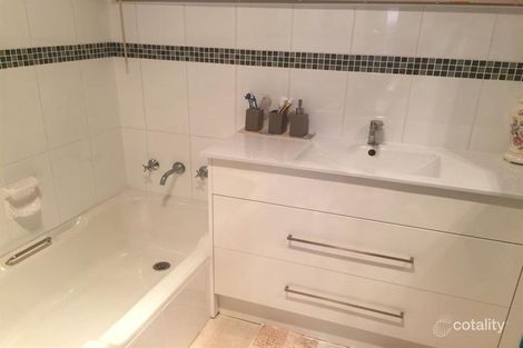 Property photo of 25 Lovett Avenue Dubbo NSW 2830