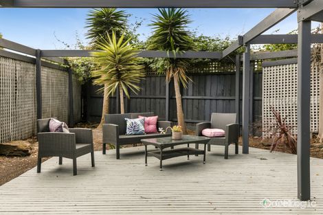 Property photo of 13 Colin Court Dingley Village VIC 3172