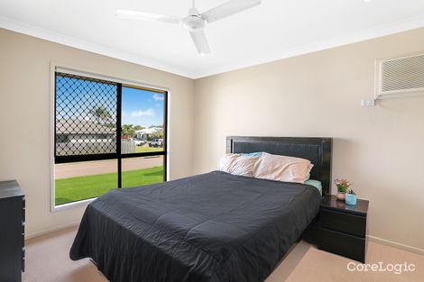 Property photo of 37 Limerick Way Mount Low QLD 4818