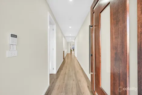 Property photo of 3 Thyridia Street Mickleham VIC 3064