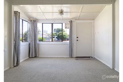 Property photo of 5 Vera Street Newtown QLD 4350