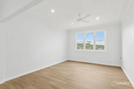 Property photo of 58 Figtree Crescent Figtree NSW 2525