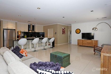 Property photo of 76 Kembla Circle Madeley WA 6065