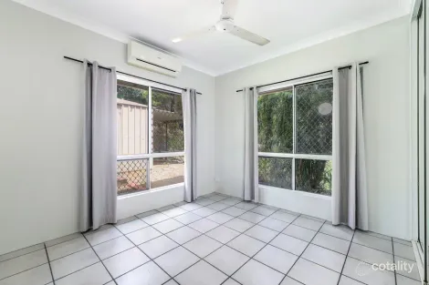Property photo of 19 Edgecumbe Court Gray NT 0830