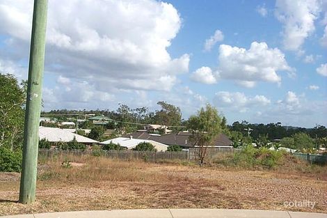 6 Mayflower Ct, Clinton, QLD 4680