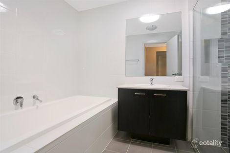 Property photo of 27 Oberon Street Riverstone NSW 2765