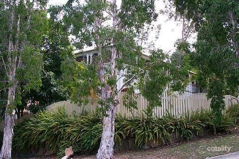 2 Wugga Pl, Chapel Hill, QLD 4069