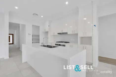 29 Merino Cres, Bradbury, NSW 2560