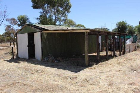 Property photo of 21 First Avenue Nungarin WA 6490