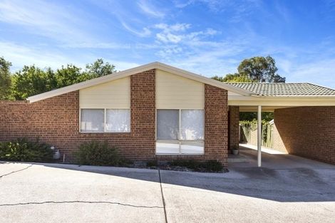 Property photo of 5/9 Walker Crescent Jerrabomberra NSW 2619
