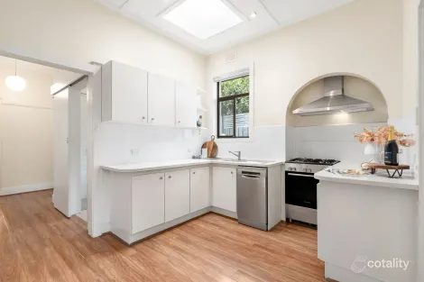 Property photo of 72 Almond Street Caulfield South VIC 3162