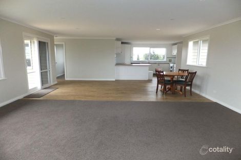 Property photo of 10 Lake Harbour Avenue Newlands Arm VIC 3875