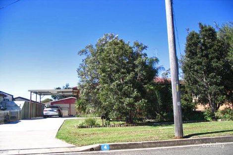 4 Polock Cres, Albion Park, NSW 2527