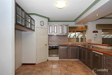 Property photo of 3 Loyal Terrace Wanneroo WA 6065