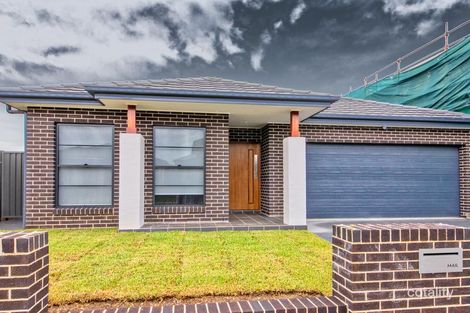 12 Mintbush St, Denham Court, NSW 2565