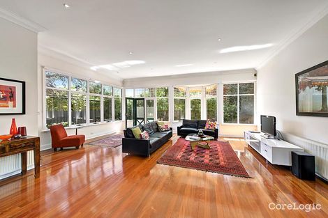 Property photo of 1 Barry Street Kew VIC 3101
