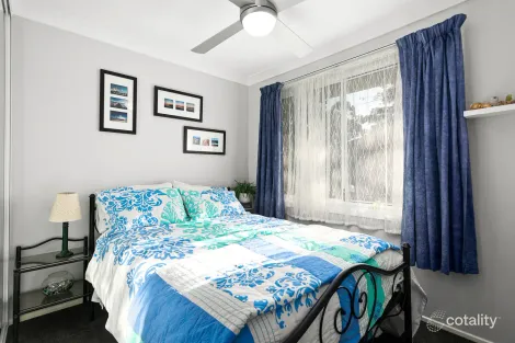 Property photo of 16 Birra Drive Oak Flats NSW 2529