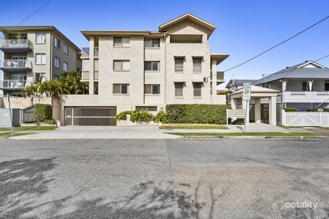 Property photo of 2/4 Sykes Court Southport QLD 4215