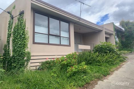 Property photo of 1/128 Hoffmans Road Essendon VIC 3040