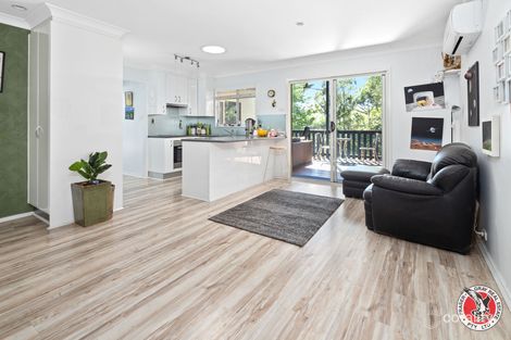 Property photo of 54 Berrima Parade Surfside NSW 2536