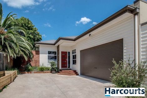 2/12 Harcourt St, Blackburn North, VIC 3130