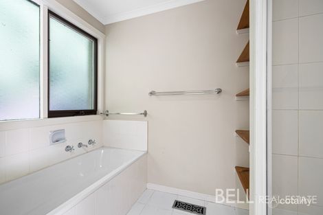 Property photo of 15 Mitarm Close Mount Evelyn VIC 3796