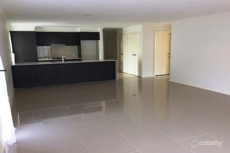 Property photo of 3 Cooma Place Burnside Heights VIC 3023