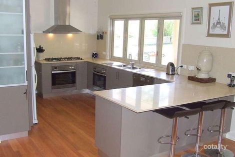 Property photo of 2/56 Robertson Street Coniston NSW 2500