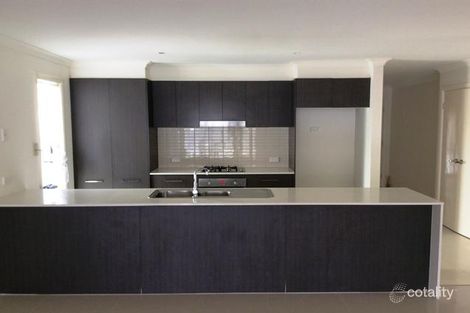 Property photo of 3 Cooma Place Burnside Heights VIC 3023