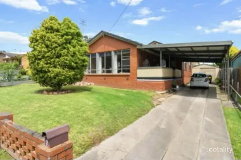 5 Wattle Cres, Churchill, VIC 3842