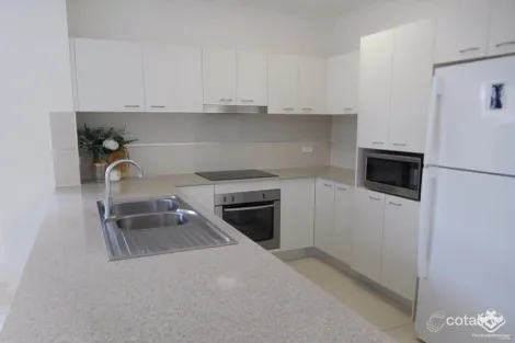 Property photo of 12/12 Singh Street Wynnum West QLD 4178