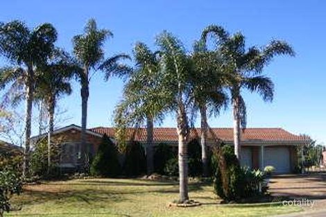 10 Tulloch Pl, Edensor Park, NSW 2176