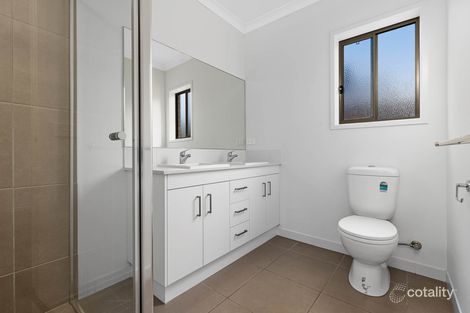 Property photo of 65 Willoby Drive Alfredton VIC 3350