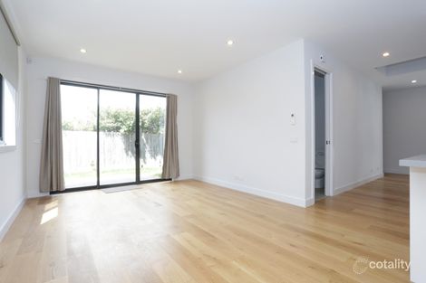 Property photo of 2/606 Blackburn Road Glen Waverley VIC 3150