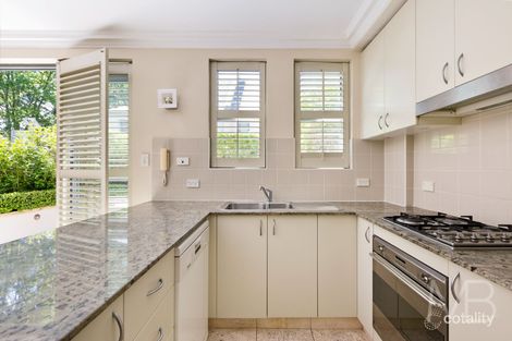 Property photo of 10/25-33 Hayberry Street Crows Nest NSW 2065