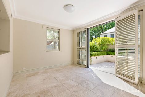 Property photo of 10/25-33 Hayberry Street Crows Nest NSW 2065