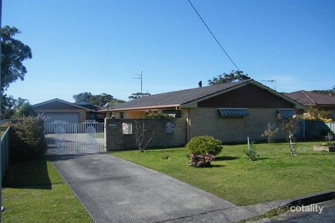 8 Banksia Pde, Tuncurry, NSW 2428