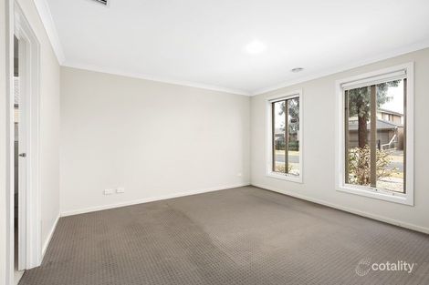 Property photo of 10 Muirfield Street Deer Park VIC 3023