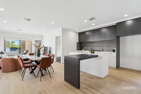 Property photo of 3B Ambleside Close Balga WA 6061