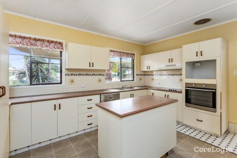 Property photo of 278 Alderley Street Centenary Heights QLD 4350