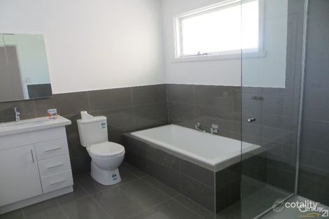 Property photo of 670 Ferntree Gully Road Wheelers Hill VIC 3150