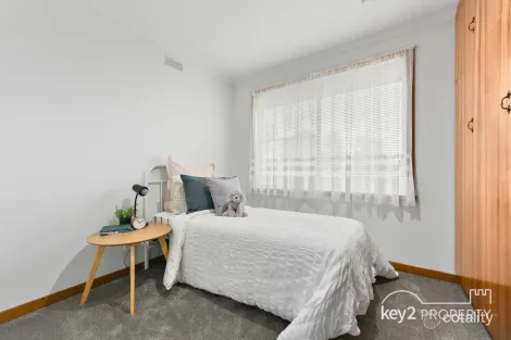 Property photo of 28 Paringa Avenue Newnham TAS 7248