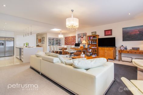 Property photo of 1/285 Elizabeth Street North Hobart TAS 7000